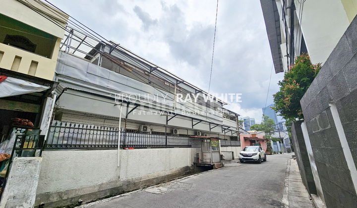 Kos-kosan 41 kamar isi penuh, strategis dekat institut Perbanas