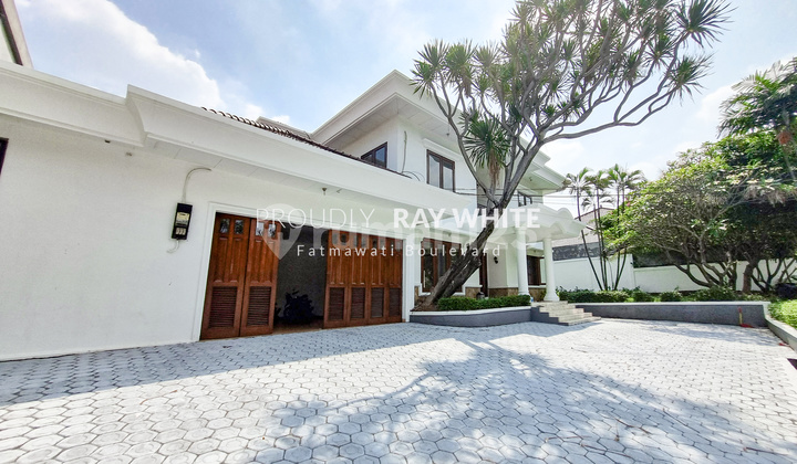 Kemang - Classic House Siap Huni Di Area Elite Bebas Banjir 2