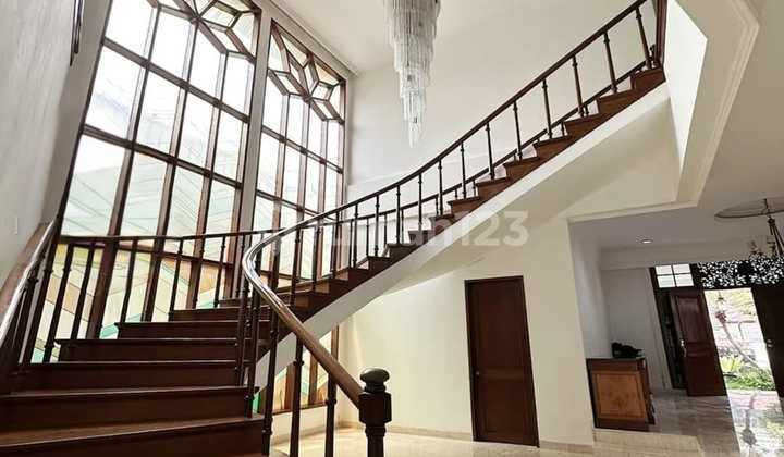 For Rent Menteng Large and Luxurious House Premium Location Near Taman Suropati 2