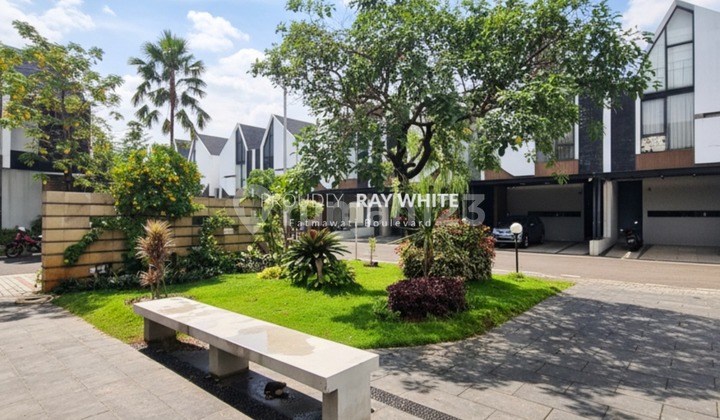 Rumah Sudut Nan Cantik Dalam Cluster Area Rempoa Dekat MRT dan Pondok Indah 2