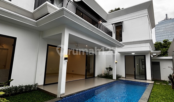 Rumah Baru Gaya Modern di Cilandak Tengah Dekat Citos