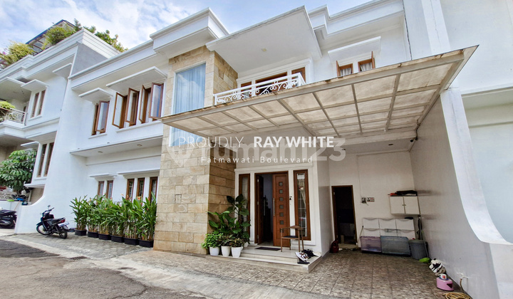 Rumah Dalam Townhouse Furnished Siap Huni