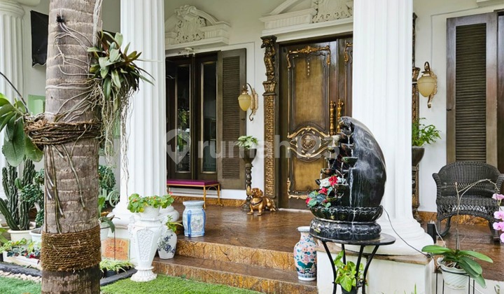 Rumah Mewah 2 Lantai Area Menteng Lingkungan Elite Lokasi Strategis 2