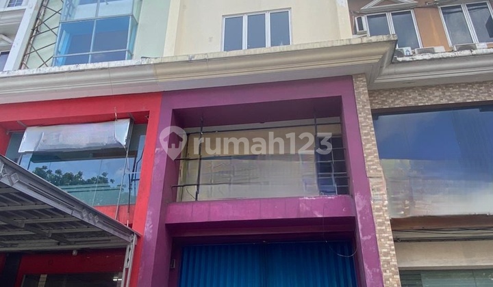 Jual/Sewa Ruko 4,5Lt Area Radio Dalam Dekat Pondok Indah Jual/Sewa Ruko 4,5Lt Area Radio Dalam Dekat Pondok Indah