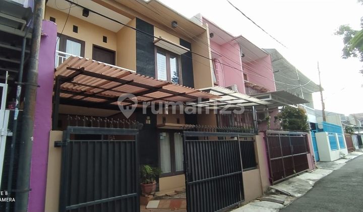 2-story house in Pondok Kelapa, East Jakarta