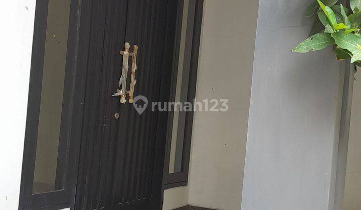 Rumah Bagus  2 lantai di cluster Premium siap huni di jatimakmur 2