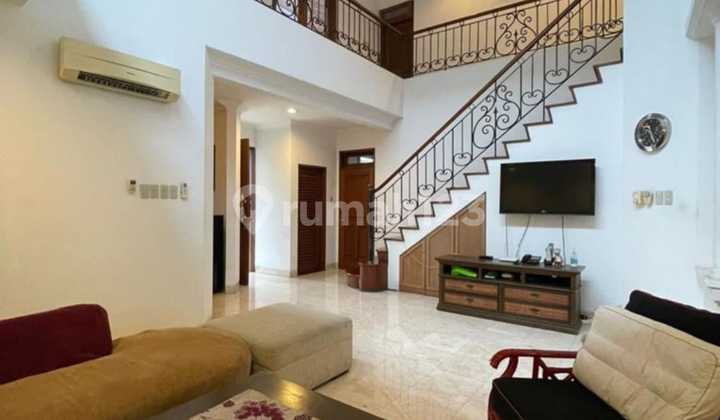 Rumah Bagus 2.lantai Pejaten.dekat Kemang  2