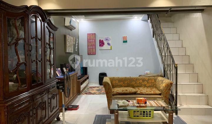 Rumah 1.5 Lantai Jatiwaringin Asri 2 . 2