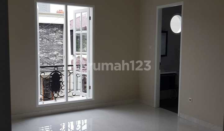 Rumah Siap Huni.di Cluster Duren Sawit