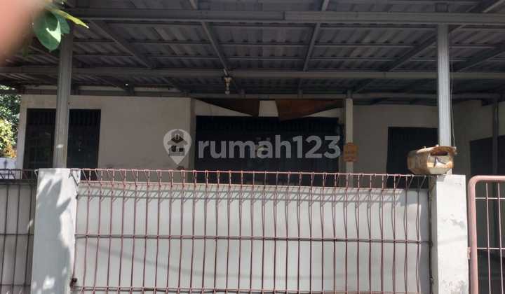 Dijuql Rumah di Komp Bermis Kelapa Gading