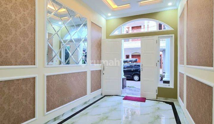 Rumah Cantik 2 Lantai.di.jagakarsa Dekat Tb Simatupang  1