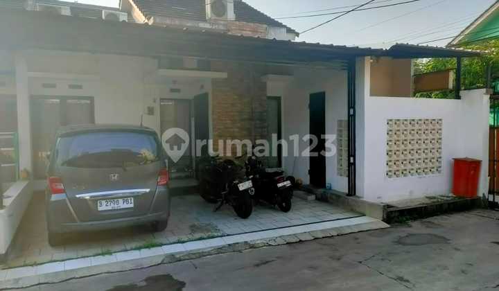 Rumah Dalam.cluster Dekat Lrt Jatibening 