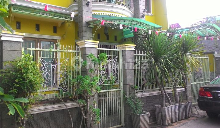 Rumah Bagus 2 Lantai Siap Huni.di Bintara  2