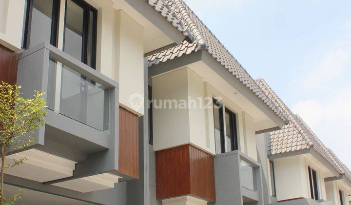 Rumah Cluster 2 Lantai Minimalis Modern Siap Huni tengah kota 1