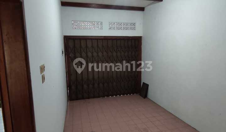Rumah Semi Furnished Di Batununggal Permai 2