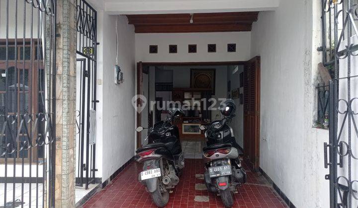 Rumah Super Strategis Dekat Depo Bangunan Dijalan Parakan Saat, G 2
