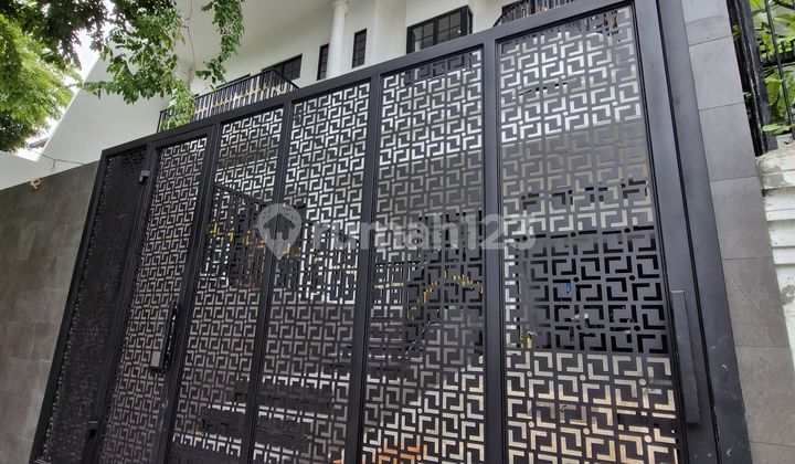 Rumah Mewah Baru Di Tomang Di Lokasi Premium Jakarta Barat Rumah Mewah Baru Di Tomang Di Lokasi Premium Jakarta Barat