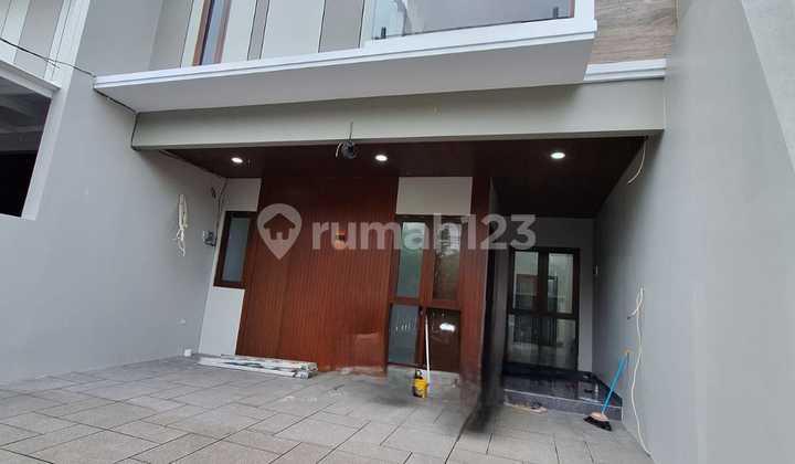 New Ready-to-Live House in Cempaka Putih Tengah, Central Jakarta New Ready-to-Live House in Cempaka Putih Tengah, Central Jakarta