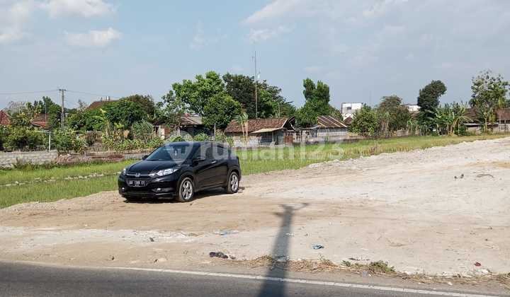 5 Minutes to Muhammadiyah Gamping Hospital, Godean Land Jogja Sidokarto.