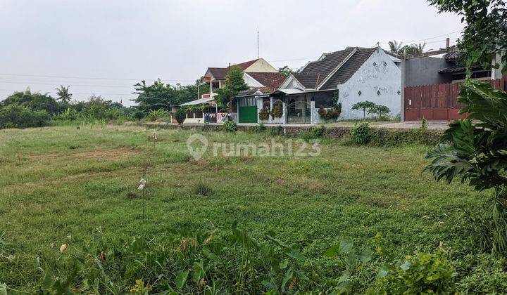 Dekat Tugu Jogja Dan Kampus Poltekes di Banyuraden  1