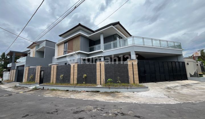 View Merapi, Near UII & UGM Campus, 2-Storey House Fully Furnished