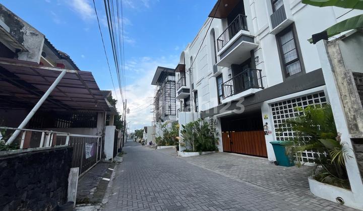NEAR UGM & UNY: Suitable Kost Homestay Jogja Kaliurang Ringroad