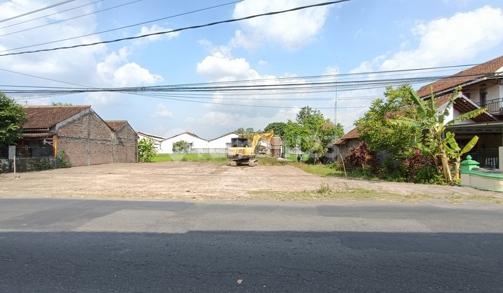 Near Sampoerna Factory, Berbah, Yogyakarta, SHM Land with Access for 2 Cars Near Sampoerna Factory, Berbah, Yogyakarta, SHM Land with Access for 2 Cars