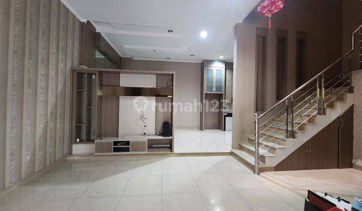 Dijual Villa Murah Mewah Cemara Asri Medan 2