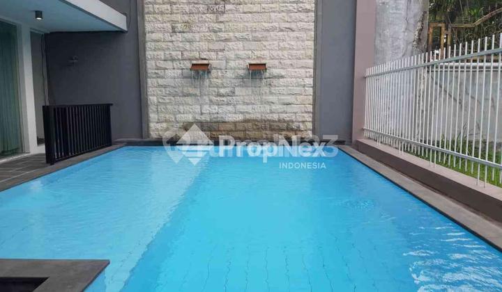 Rumah Bukit Darmo GOLF VIEW Surabaya Barat 2