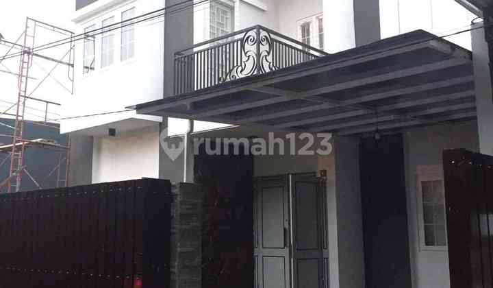 tampak depan rumah gading indah regency