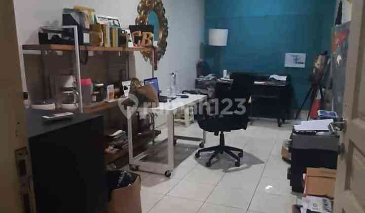 EX Kantor Siap Huni Di Babatan Pratama Surabaya Barat 2