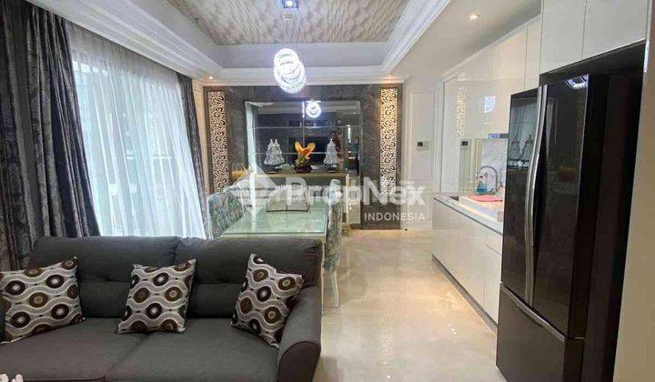 LUXURIOUS DOWNTOWN APARTMENT THE PEAK SURABAYA PUSAT 1