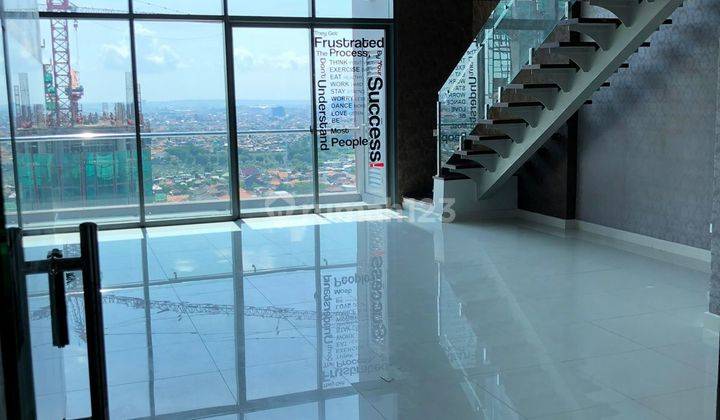 Soho Skyloft Lt 18 Ciputra World Surabaya Barat 1