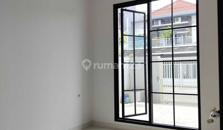 Rumah Baru Gress Babatan Pratama 2