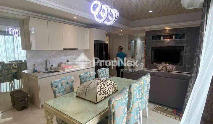 LUXURIOUS DOWNTOWN APARTMENT THE PEAK SURABAYA PUSAT 2