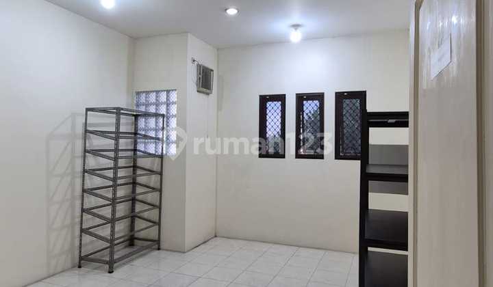 Need Quick Sale Ready-to-Occupy House in Sukomanunggal (Sis)