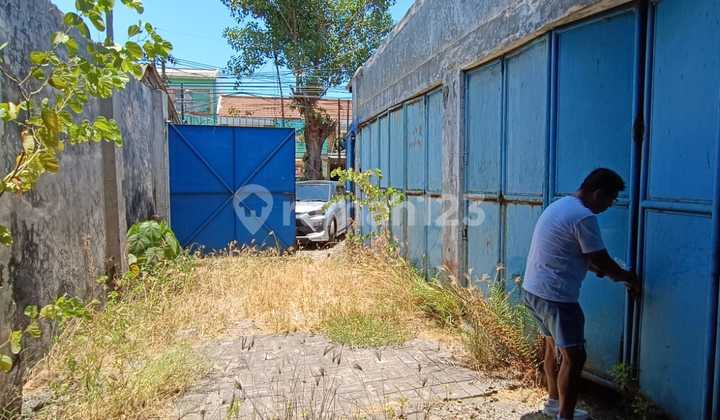 Ready-to-Use Strategic Shop and Warehouse in Sarirogo, Sidoarjo