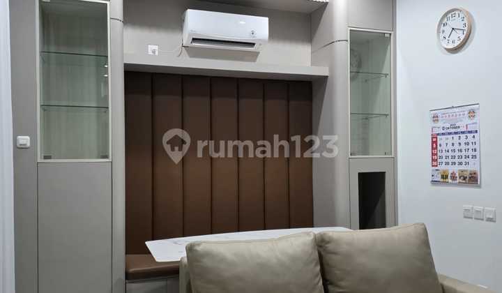 Rumah Modern District 9 Cluster Dempsey (Nat)