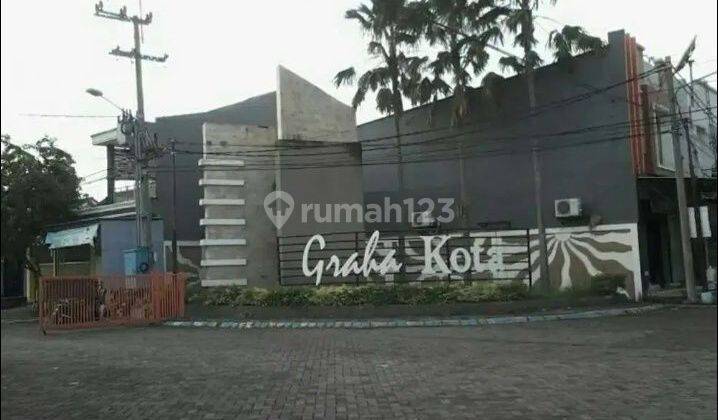 foto lainnya dijual rumah di graha kota