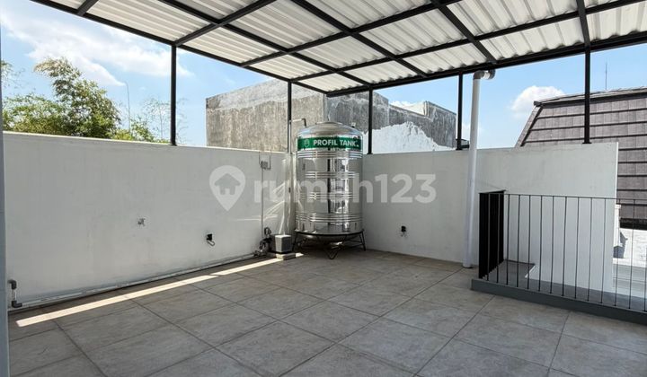 New White House Dian Palace House 2