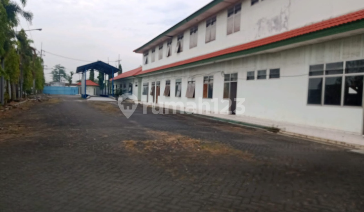 Lahan Bekas Pabrik Di Jetis Mojokerto (NAT)