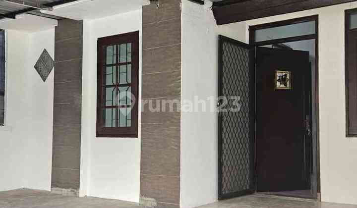 Rumah Alam Hijau Citraland Utama Surabaya Barat 2