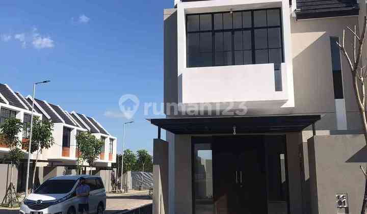 Grand Sunrise Violet Standard Gresik House Grand Sunrise Violet Standard Gresik House