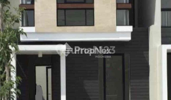 Rumah Northwest Lake Chilika Deluxe Surabaya Barat