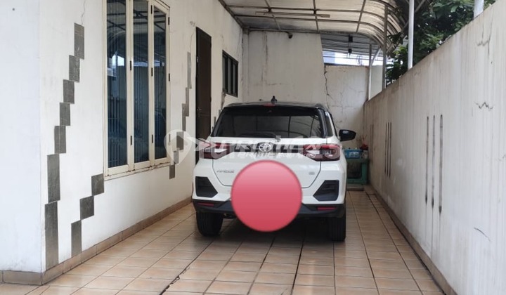 Rumah 2 Lantai Sudut Huk SHM Muara Karang, Jakarta Utara 2