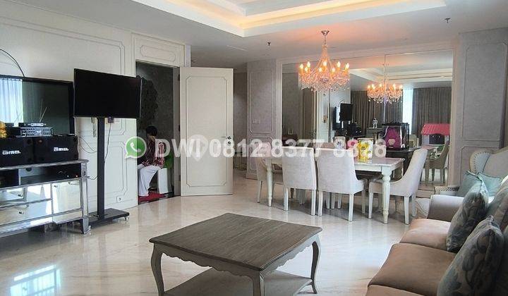 ruang keluarga apartemen regatta full furnished dengan