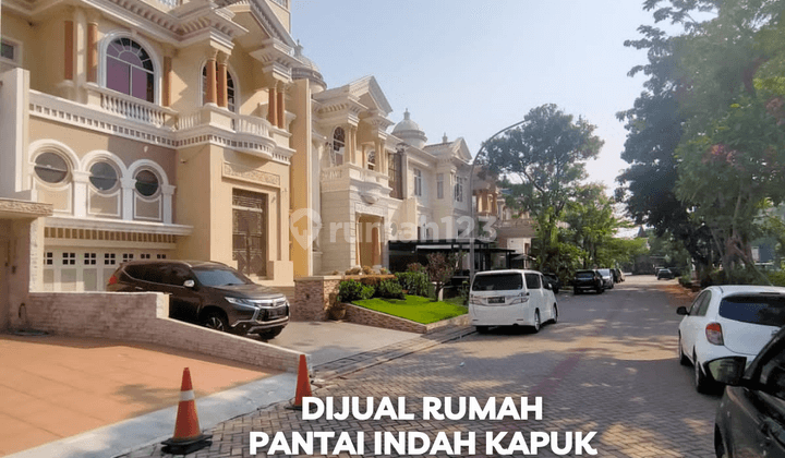 Rumah Classic 3 Lantai Siap Huni di Pantai Indah Kapuk 2