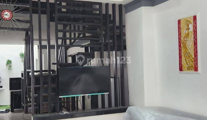 Rumah Baru Minimalis Modern 3 Lantai Furnished Muara Karang 1