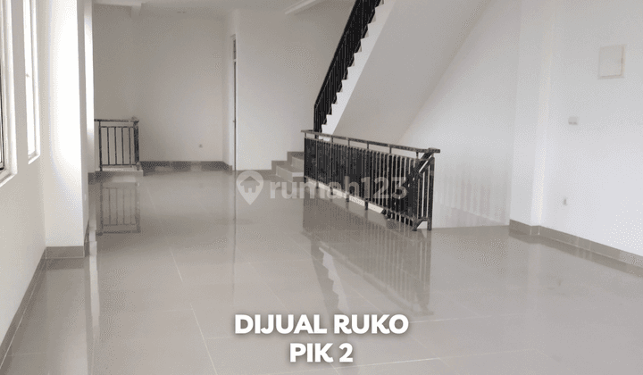 Ruko Premium 3 Lantai Pik2 Huk Brand New 2