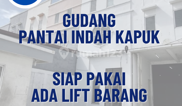 Eagle Sea Warehouse ready to use with goods lift.